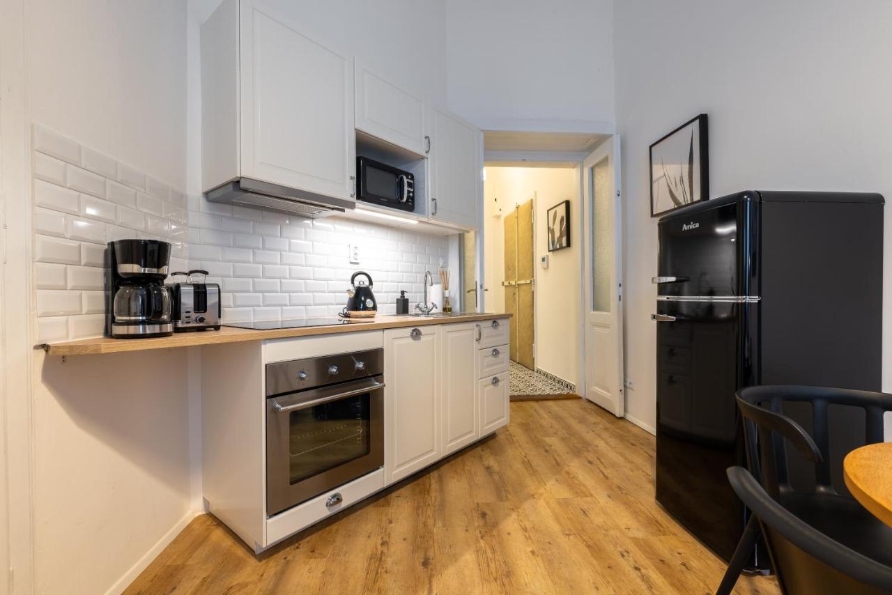 Charming 1 Bedroom Apartment In The City Center Of Prague Luaran gambar