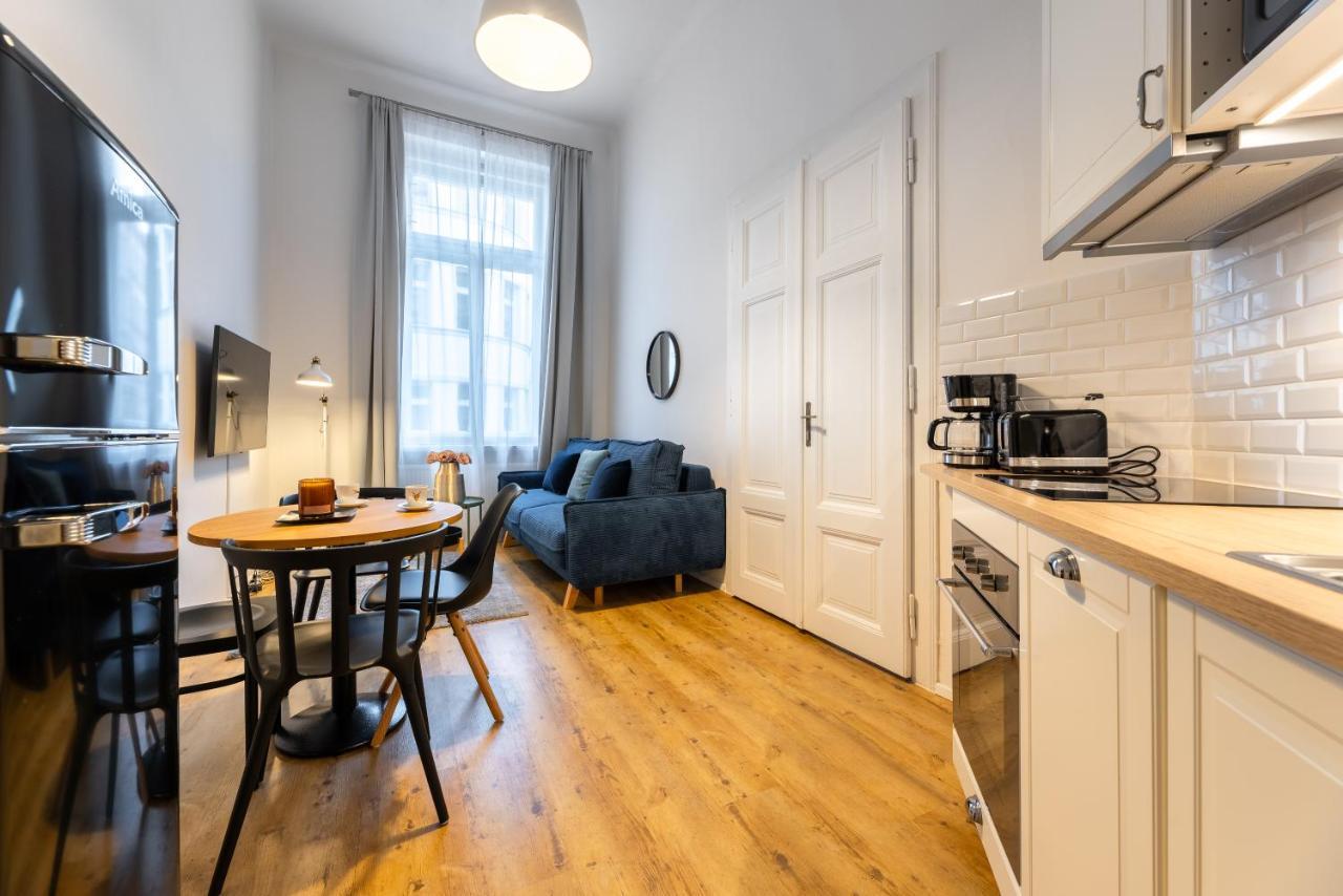 Charming 1 Bedroom Apartment In The City Center Of Prague Luaran gambar